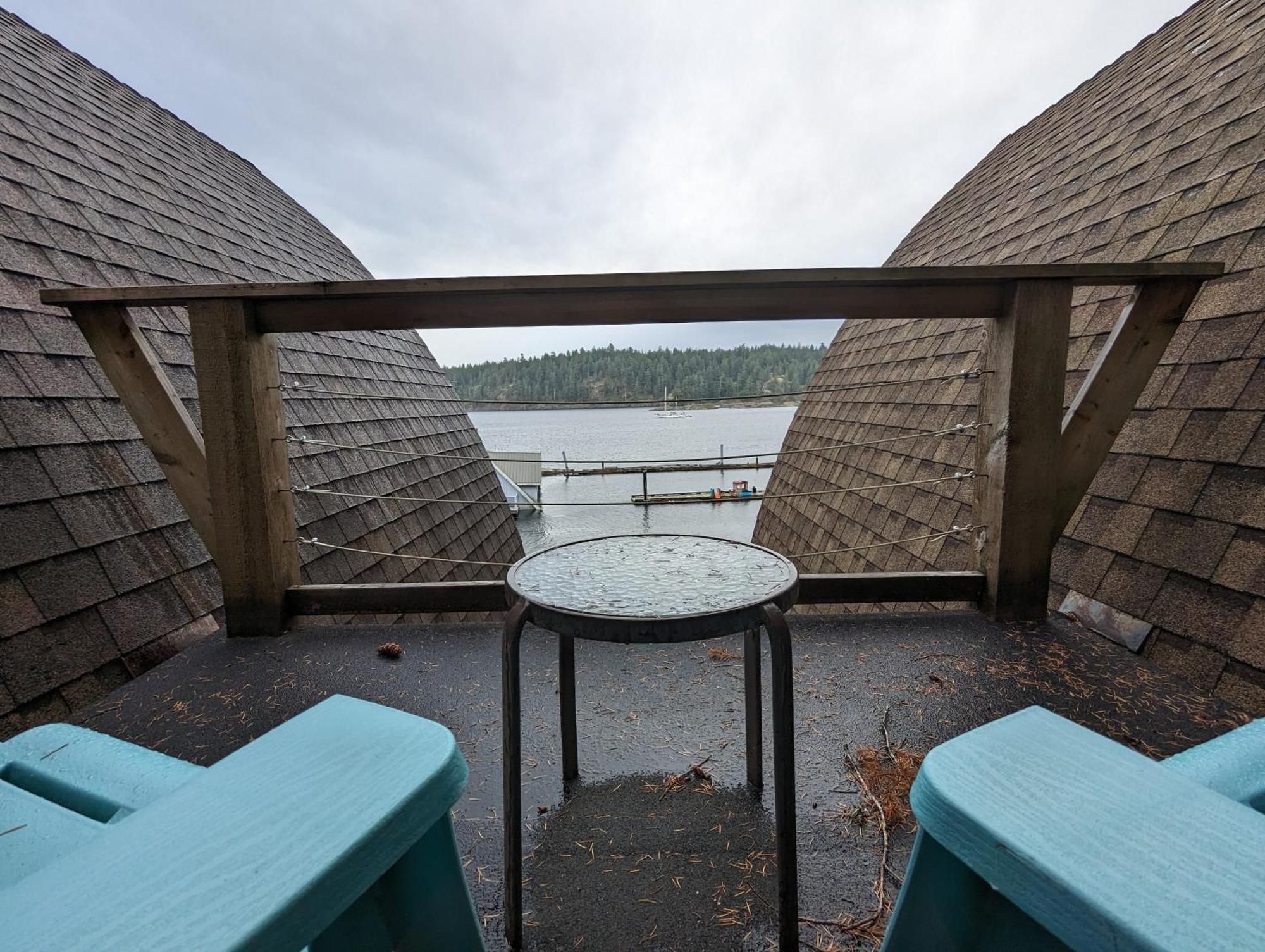 Jade Resort-Oceanfront Suites In Gowlland Harbour Heriot Bay Екстериор снимка